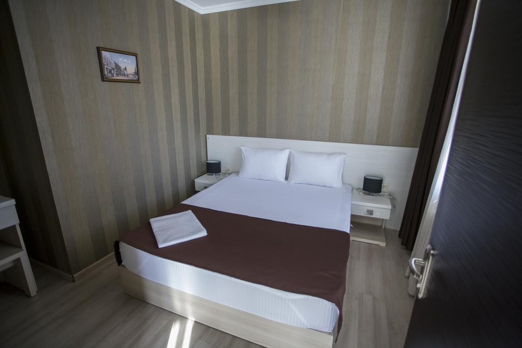 Batus Hotel Batumi Eksteriør billede